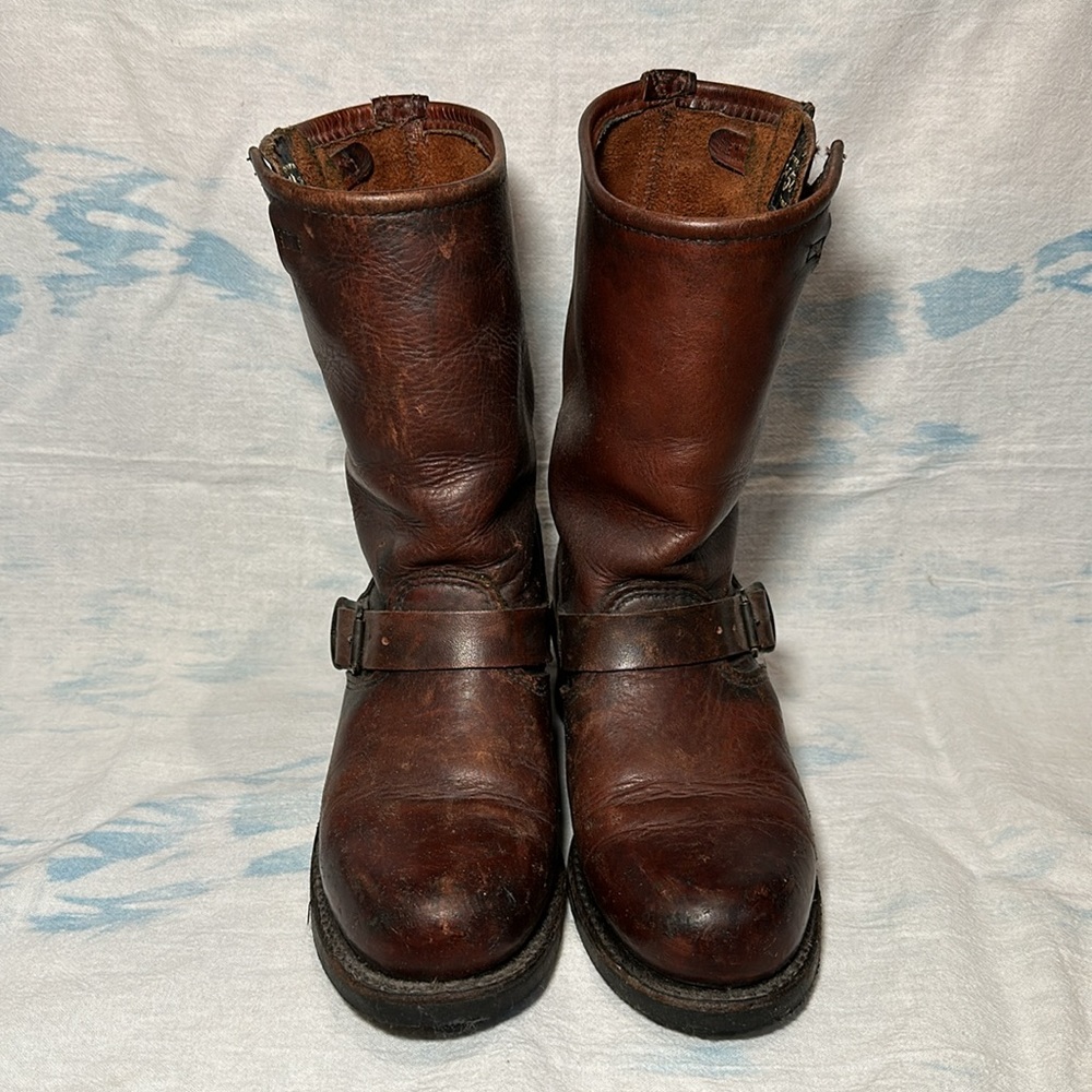 Women’s FRYE Veronica Short Boot - Picture 2 of 10